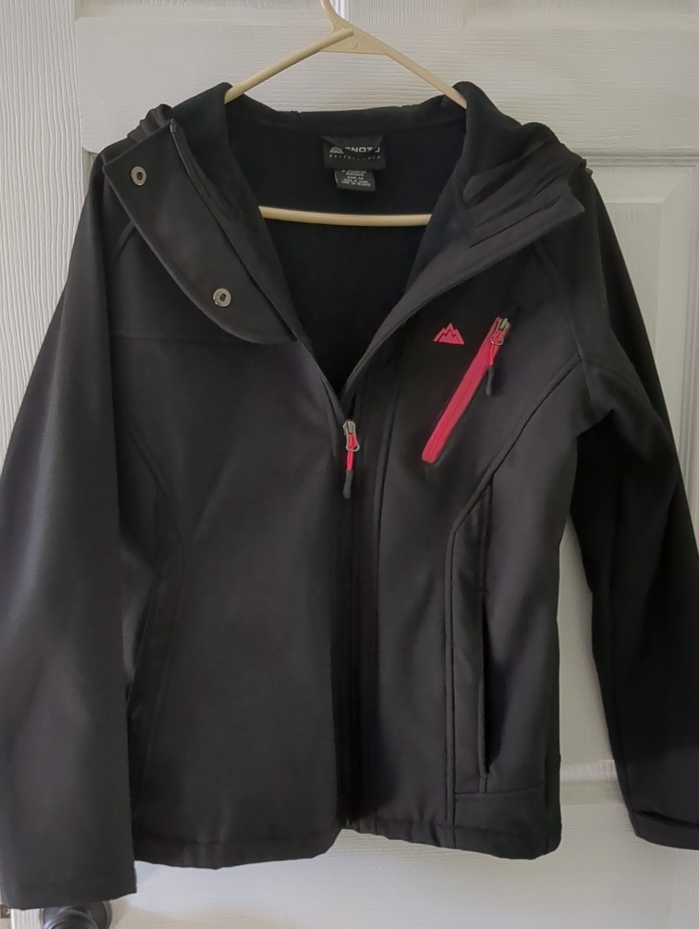 Snozu Black Softshell Jacket with Pink Accents